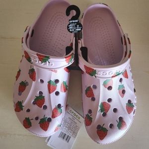 Strawberry Crocs